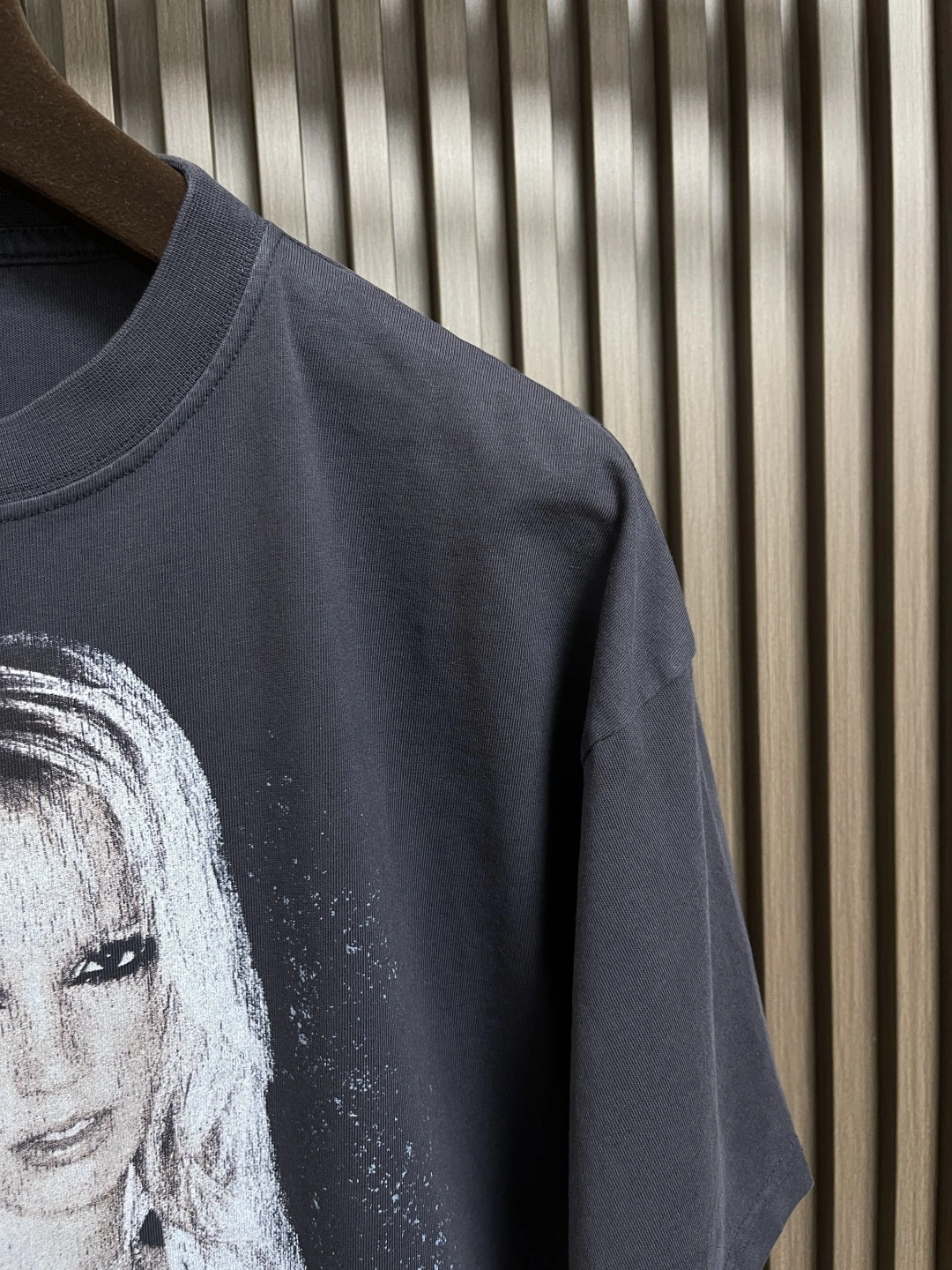 wg.luxury- 218593i16 2025ss Balenciaga Music|Britney Series item:E-F026G1002